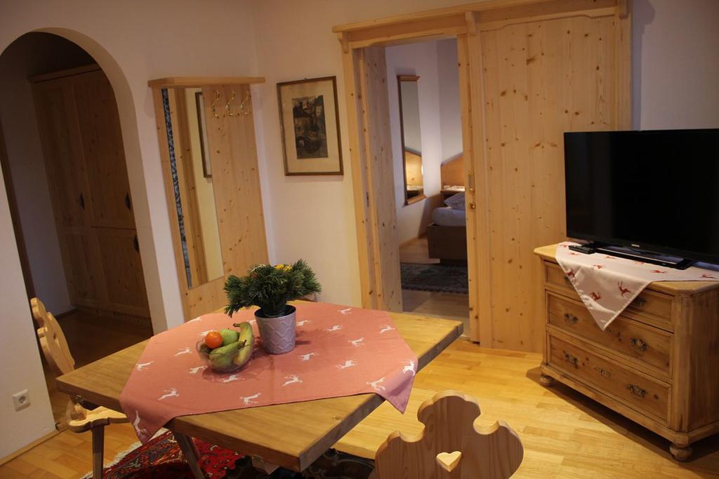 "Kaiser Karl" *** Ferienwohnungen Grossgmain Habitación foto