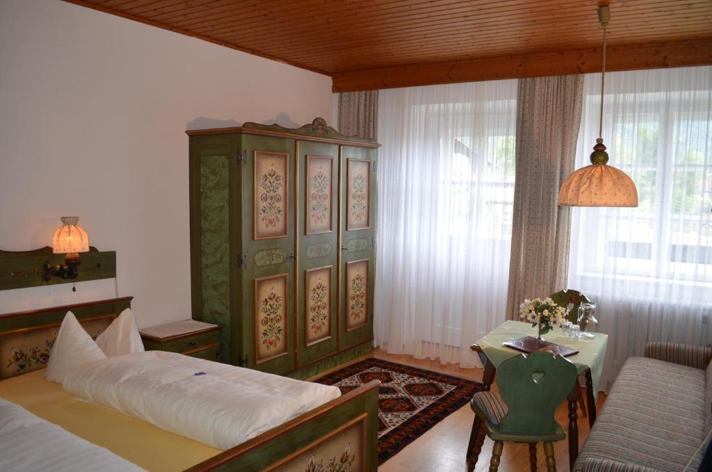 "Kaiser Karl" *** Ferienwohnungen Grossgmain Habitación foto